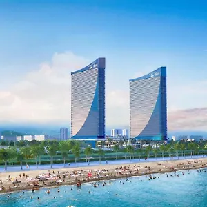 Orbi City Suite Батуми