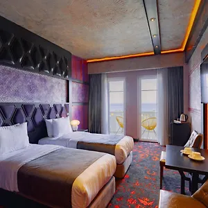 5* Otel Tapis Rouge Design Boutique