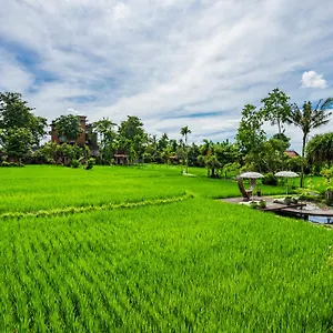 Kajane Yangloni At Bali Убуд